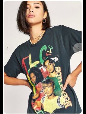 #1722 Daydreamer TLC No Scrubs graphic tee oversized XS